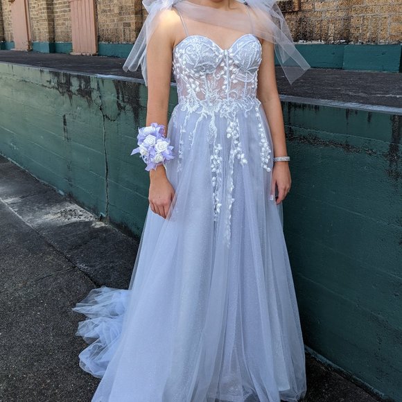 Prom Dress - Picture 6 of 6